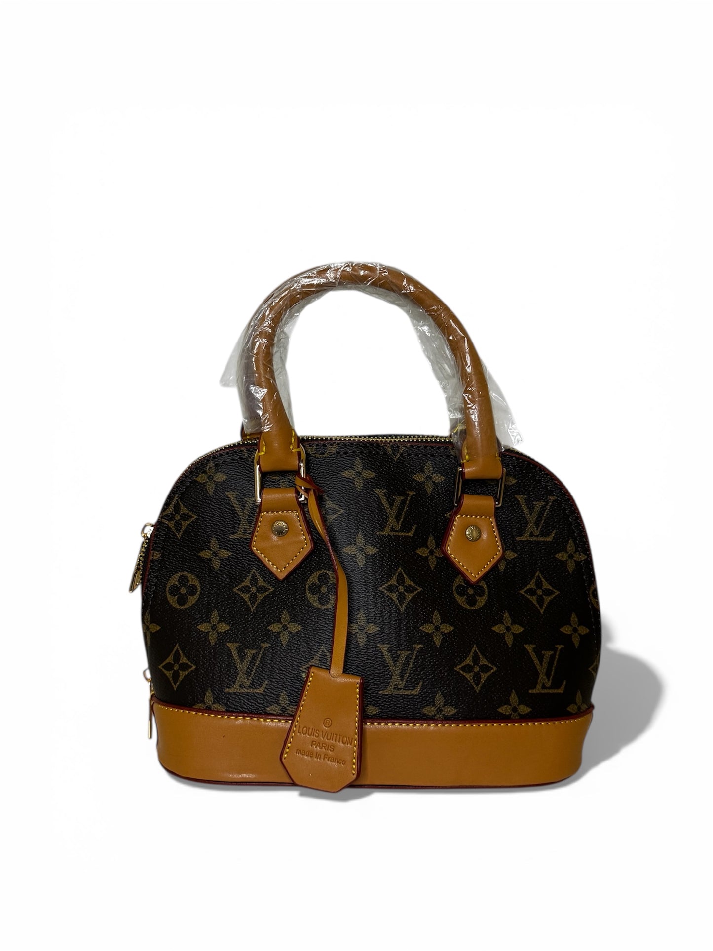 Damen Handtasche trendig & elegant in der Farbe Braun/Kastanienbraun