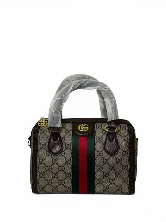 Damen Handtasche trendig & elegant in der Farbe Braun