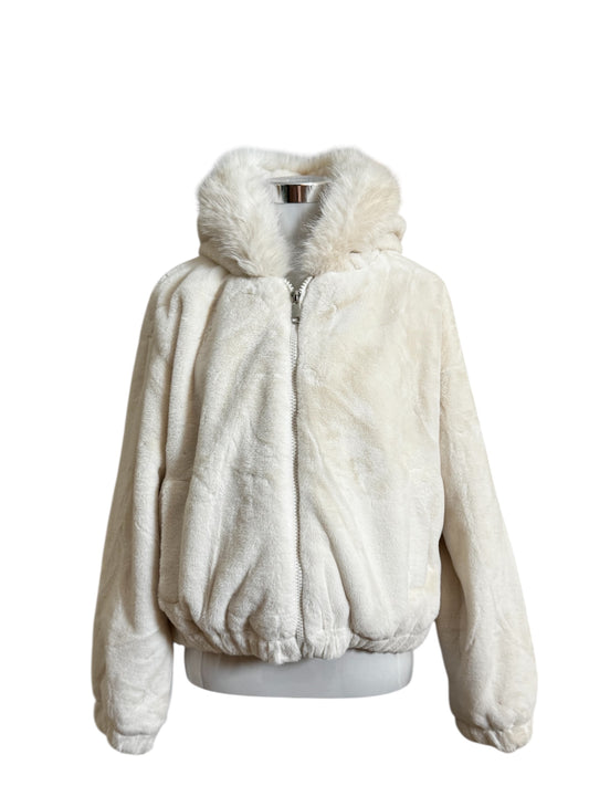 Trendige Winter Felljacke mit Kapuze in Creme/Weiß