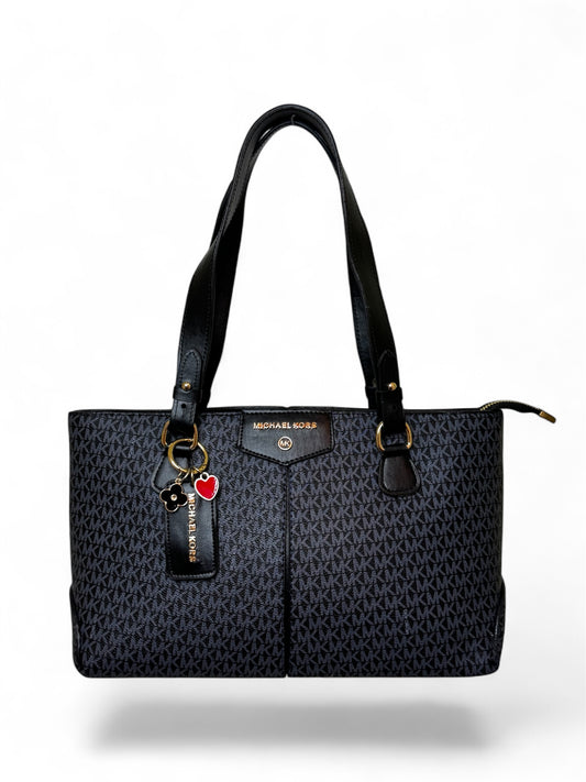 Damen Handtasche trendig & elegant in der Farbe Schwarz/Dunkelblau