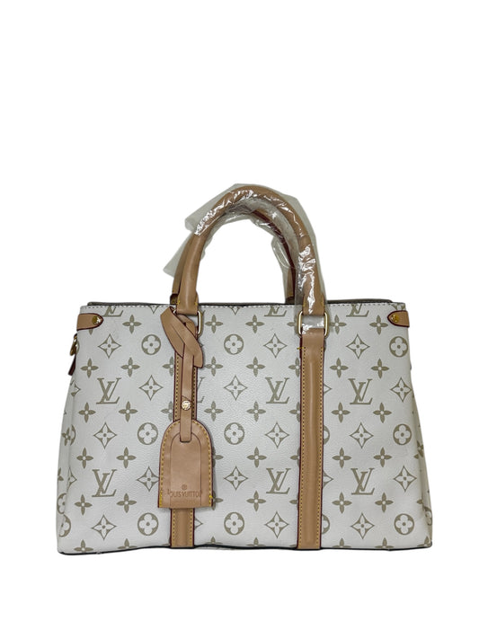 Damen Handtasche trendig & elegant in der Farbe Weiß/Beige