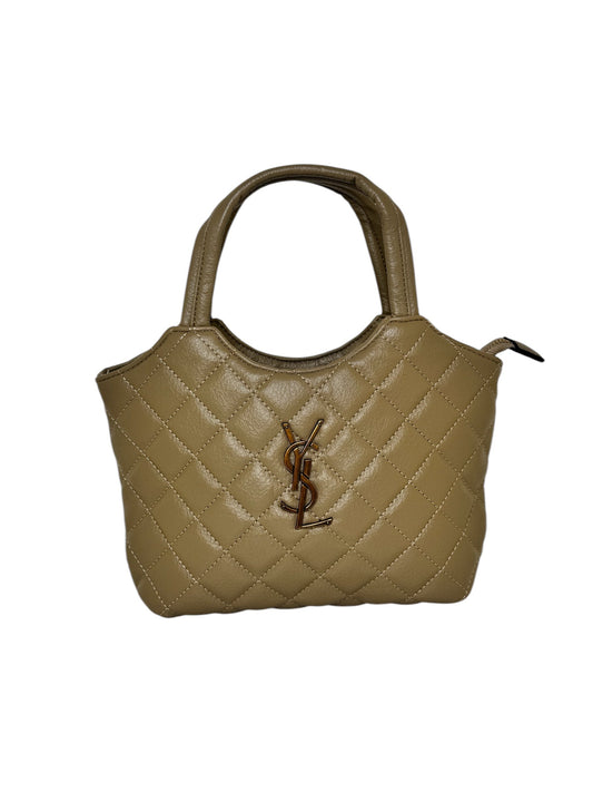 Damen Handtasche trendig & elegant in der Farbe Beige