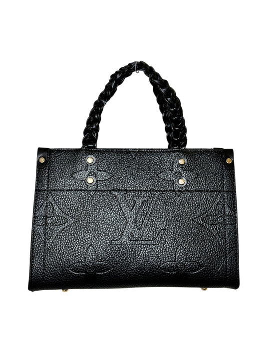 Damen Handtasche trendig & elegant in der Farbe Schwarz geflochten